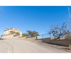 Amplia Casa Unifamiliar en Garriguella: Espacio, Comodidad y Encanto en la Costa Brava