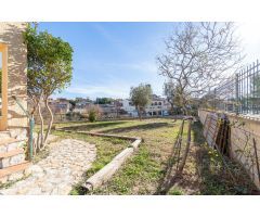 Amplia Casa Unifamiliar en Garriguella: Espacio, Comodidad y Encanto en la Costa Brava