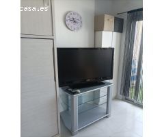 Estudio Reformado Frente al Mar con Vistas al Delta y Montaña en Empuriabrava