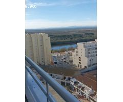 Estudio Reformado Frente al Mar con Vistas al Delta y Montaña en Empuriabrava