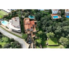 Exclusiva villa en Sa Riera, Begur, con vistas panorámicas a las Illes Medes