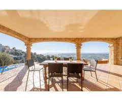 Casa con impresionantes vistas a la Bahía de Roses - Palau Saverdera