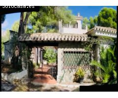 Chalet en Venta en la Nucia, Alicante