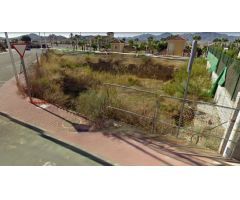 Parcela de 500 m² en Mazarrón Country Club.