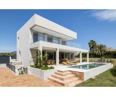Villa en Venta en San Pedro de Alcántara, Málaga