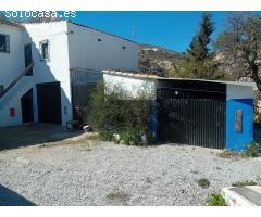 combinación de finca y casa cueva en Baza