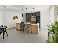 Villas independientes de nueva construcción con piscina