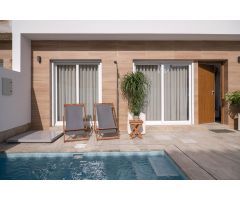 Exclusivo Adosado en Avileses con Terrazas y Piscina Propia