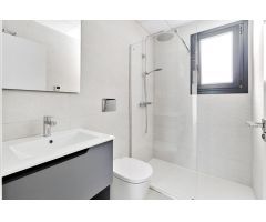 Apartamento   planta baja Playa La Veleta