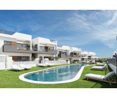 BUNGALOW PLANTA BAJA CON JARDIN EN SAN MIGUEL DE SALINAS