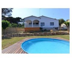 Chalet en Venta en Maçanet de la Selva, Girona