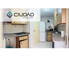 CASA EN VENTA EN CALLE CARMONA