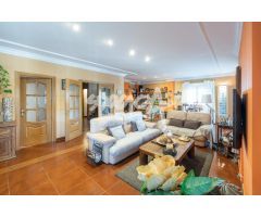 Vivienda en venta en la calle de Poseidón 8