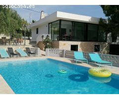 MAGNIFICO CHALET JUNTO AL MAR