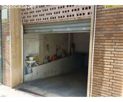 VENTA DE GARAJE 3 COCHES BENALUA