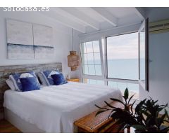 Exclusivo bungalow con vistas panorámicas al mar en Cabo de las Huertas