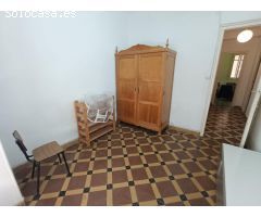 SE VENDE PISO CÉNTRICO EN ALICANTE – JUNTO PLAZA DE LOS LUCEROS