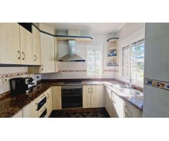 ???? ¡ALQUILER DE CHALET CON PISCINA PRIVADA CERCA DEL MAR! ????