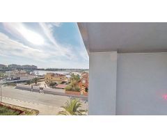 Apartamento en Venta en La Manga del Mar Menor, Murcia