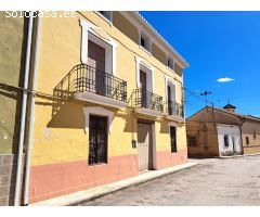 Chalet en Venta en Requena de Campos, Valencia