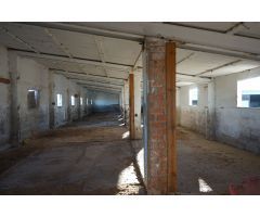 Local comercial en Alquiler en Requena de Campos, Valencia
