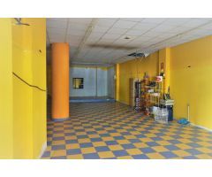 Local comercial en Alquiler en Requena de Campos, Valencia