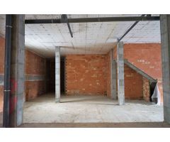 Local comercial en Alquiler en Requena de Campos, Valencia