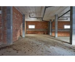 Local comercial en Alquiler en Requena de Campos, Valencia