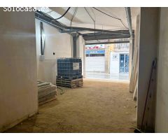 Local comercial en alquiler a pie de Calle, en pleno corazón de Requena.
