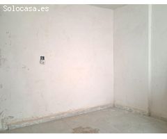Casa en pleno centro con corral.