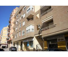 Parking en Alquiler en Requena de Campos, Valencia