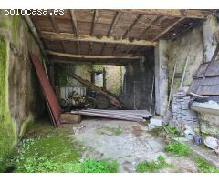 CASA, CAPILLA Y FINCA EN LOREDO EN VENTA