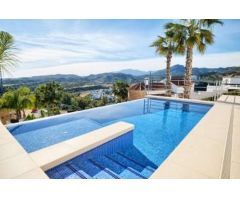 VILLA EN PUERTO DEL CAPITÁN, BENAHAVÍS (MÁLAGA)