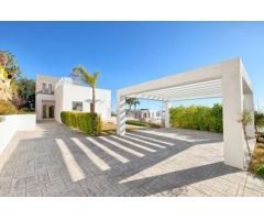 VILLA EN PUERTO DEL CAPITÁN, BENAHAVÍS (MÁLAGA)