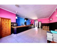 CASA EN VENTA EN EL CENTRO DE VEGADEO