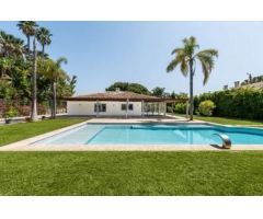 Magnífica y majestuosa villa en Guadalmina Baja