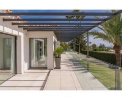 Elegante villa con vistas panorámicas al mar en Nagüeles, Marbella-Costa del Sol