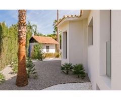 Elegante villa con vistas panorámicas al mar en Nagüeles, Marbella-Costa del Sol
