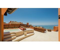 Lujoso ático-dúplex en Los Monteros Playa, Marbella