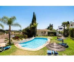 CASA EN VENTA EN PUERTO BANÚS