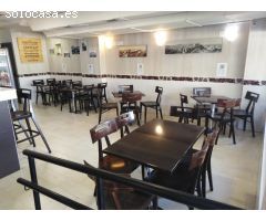 VENTA DE LOCAL EN ZONA DE MARTIN CARPENA