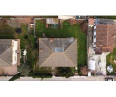 ¡Oportunidad única en Llinars del Vallès! Parcela con estructura de vivienda para personalizar