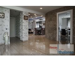 Chalet en Venta en Lloret de Mar, Girona
