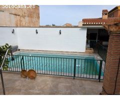 Impresionante casa con piscina en Ventas de Huelma
