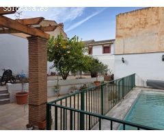 Impresionante casa con piscina en Ventas de Huelma