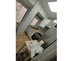 ????? PISO REFORMADO EN CALLE DEL PERRO BAJA – INVERSIÓN CON SENTIDO EN PLENO CENTRO DE GRANADA ????