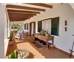CASA DE CAMPO CON CASITA DE INVITADOS