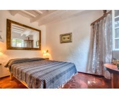 CASA DE PUEBLO CON LICENCIA TURÍSTICA