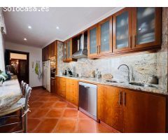 CASA DÚPLEX EN EL CENTRO DE MAHÓN