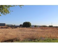 Parcela en Venta en Alcalá de Guadaira, Sevilla